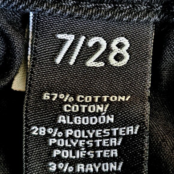 KENDALL + KYLIE “The Icon Short” Black Denim Shorts – Size 7/28 - Picture 3 of 4